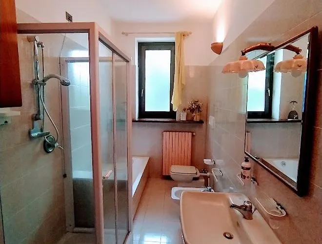 Lo Spazio Creativo * 로마노카나베세